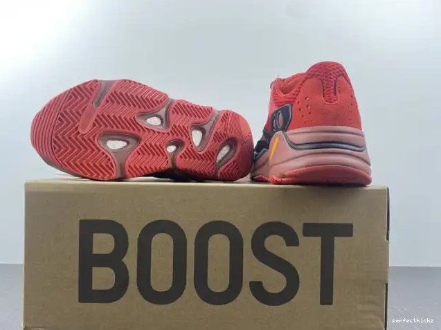 HQ6979 700 Boost Adidas Yeezy Red Hi-Res 0501